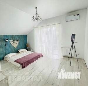 Дом 180м&sup2;, 2-этажный, участок 5 сот.  