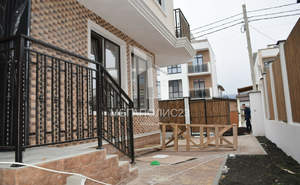 Дом 170м&sup2;, 3-этажный, участок 2 сот.  