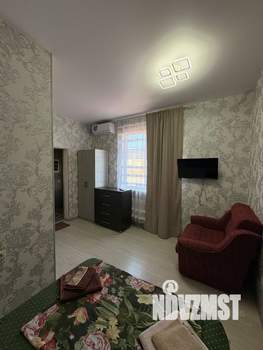 Дом 292м&sup2;, 2-этажный, участок 4 сот.  