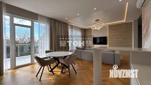 Коттедж 265м², 2-этажный, участок 4 сот.  