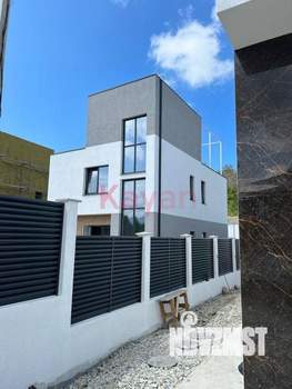 Коттедж 224м², 3-этажный, участок 4 сот.  