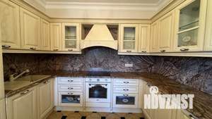 Дом 308м², 2-этажный, участок 9 сот.  