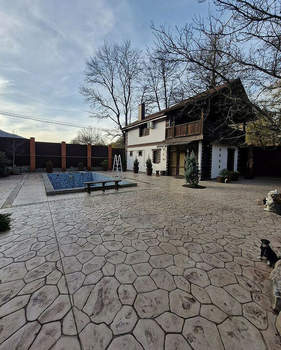 Дом 450м&sup2;, 3-этажный, участок 13 сот.  