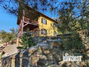 Дом 300м&sup2;, 3-этажный, участок 16 сот.  