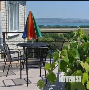 Дом 260м&sup2;, 3-этажный, участок 4 сот.  