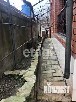 Дом 417м&sup2;, 4-этажный, участок 5 сот.  