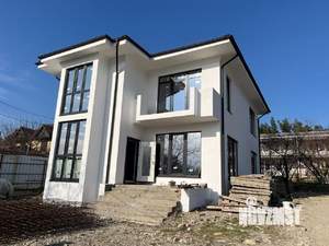 Дом 192м&sup2;, 2-этажный, участок 4 сот.  