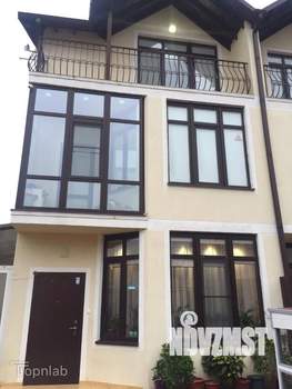 Таунхаус 160м&sup2;, 3-этажный, участок 2 сот.  