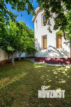 Дом 231м², 2-этажный, участок 5 сот.  