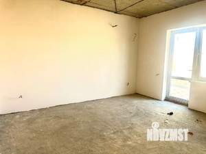 Дом 200м&sup2;, 2-этажный, участок 3 сот.  