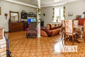 Дом 137м&sup2;, 2-этажный, участок 6 сот.  