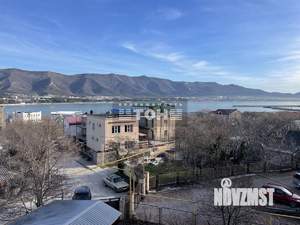 Коттедж 320м², 4-этажный, участок 10 сот.  