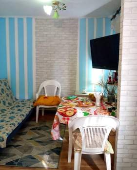 Дом 50м&sup2;, 1-этажный, участок 275 сот.  