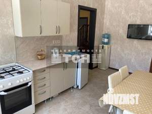 Коттедж 320м², 4-этажный, участок 10 сот.  