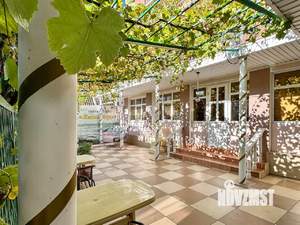 Коттедж 363м&sup2;, 3-этажный, участок 9 сот.  