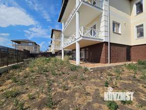 Дом 258м&sup2;, 3-этажный, участок 5 сот.  