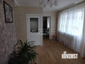 Дом 262м&sup2;, 3-этажный, участок 8 сот.  