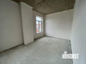 Дом 275м², 3-этажный, участок 3 сот.  