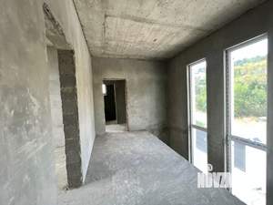 Дом 260м&sup2;, 3-этажный, участок 4 сот.  