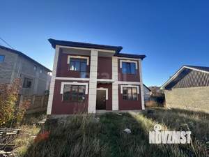 Дом 205м&sup2;, 2-этажный, участок 4 сот.  