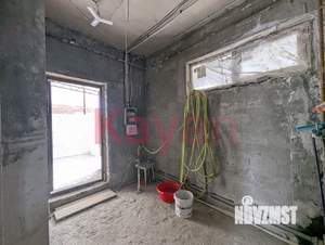 Дом 186м&sup2;, 2-этажный, участок 4 сот.  