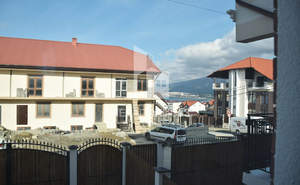 Дом 300м&sup2;, 3-этажный, участок 3 сот.  