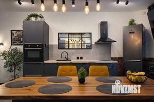 Дом 140м&sup2;, 2-этажный, участок 5 сот.  