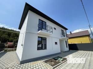 Дом 170м&sup2;, 2-этажный, участок 3 сот.  