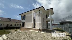Коттедж 160м², 2-этажный, участок 6 сот.  