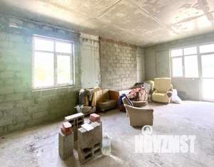 Коттедж 922м&sup2;, 3-этажный, участок 6 сот.  