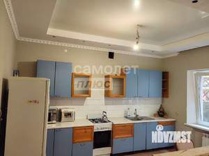 Дом 540м&sup2;, 3-этажный, участок 4 сот.  