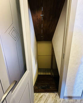 Дом 268м&sup2;, 2-этажный, участок 12 сот.  