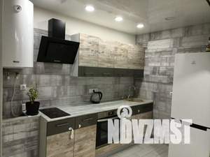 Дом 70м&sup2;, 2-этажный, участок 4 сот.  