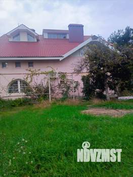 Коттедж 500м², 4-этажный, участок 18 сот.  