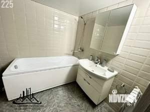 Дом 210м², 2-этажный, участок 9 сот.  