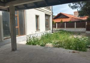 Дом 274м², 3-этажный, участок 5 сот.  