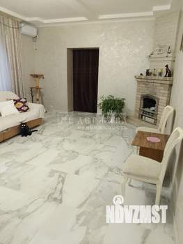 Дом 262м&sup2;, 3-этажный, участок 8 сот.  