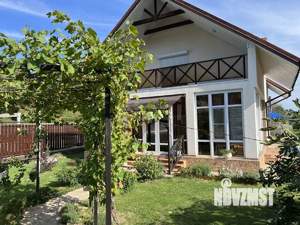 Дом 195м&sup2;, 2-этажный, участок 10 сот.  