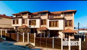 Дом 170м&sup2;, 3-этажный, участок 2 сот.  