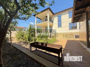 Коттедж 399м&sup2;, 2-этажный, участок 7 сот.  