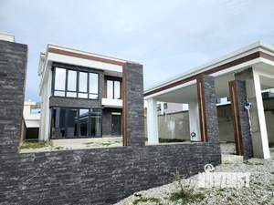 Коттедж 293м&sup2;, 3-этажный, участок 4 сот.  