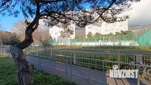 Дом 240м&sup2;, 3-этажный, участок 4 сот.  