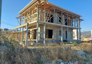 Дом 150м&sup2;, 2-этажный, участок 4 сот.  