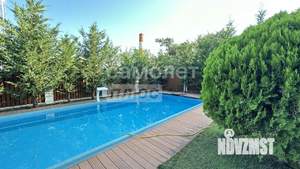 Дом 320м&sup2;, 2-этажный, участок 9 сот.  