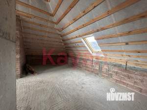 Дом 215м², 3-этажный, участок 3 сот.  