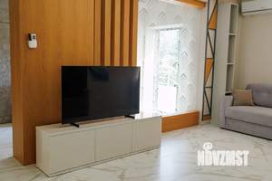 Коттедж 272м&sup2;, 2-этажный, участок 3 сот.  