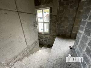 Дом 133м&sup2;, 2-этажный, участок 3 сот.  