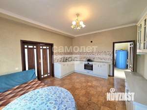 Дом 178м&sup2;, 2-этажный, участок 5 сот.  