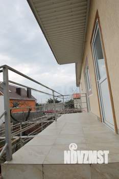 Дом 267м&sup2;, 2-этажный, участок 6 сот.  