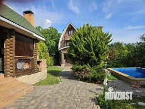 Дом 256м&sup2;, 3-этажный, участок 13 сот.  